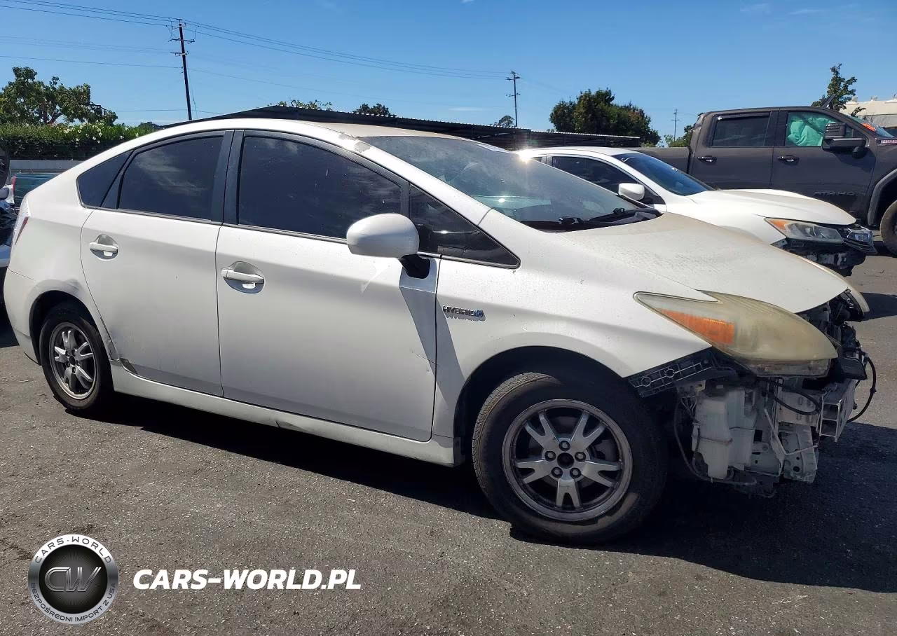 2010 Toyota Prius Ii VIN:JTDKN3DU2A0221335 - 4
