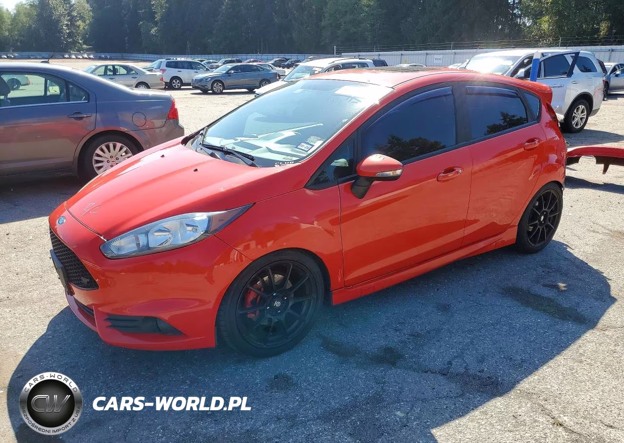 2015 Ford Fiesta St – zdjęcie 1 z 14