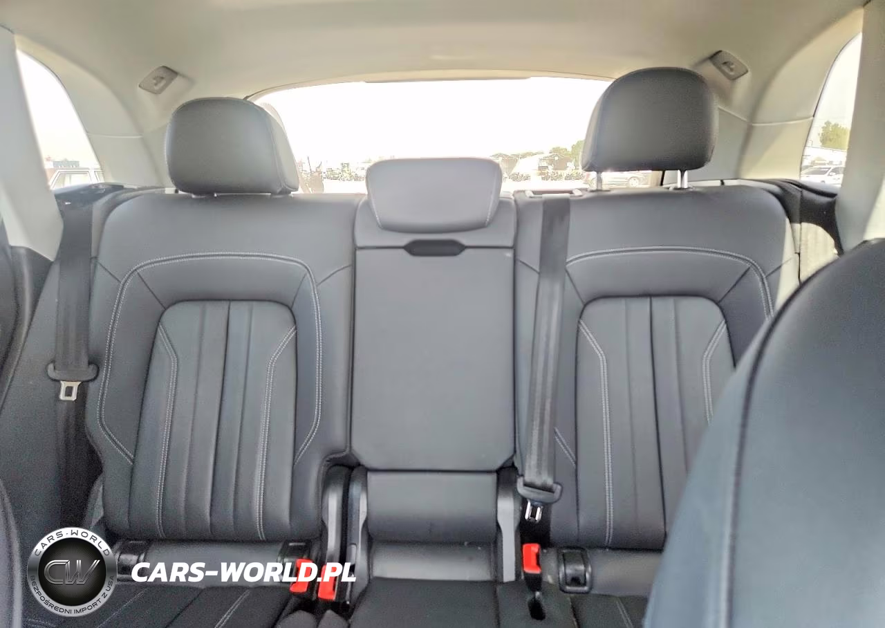 2022 Audi Q5 Premium 45 VIN:WA1GAAFY3N2105541 - 10