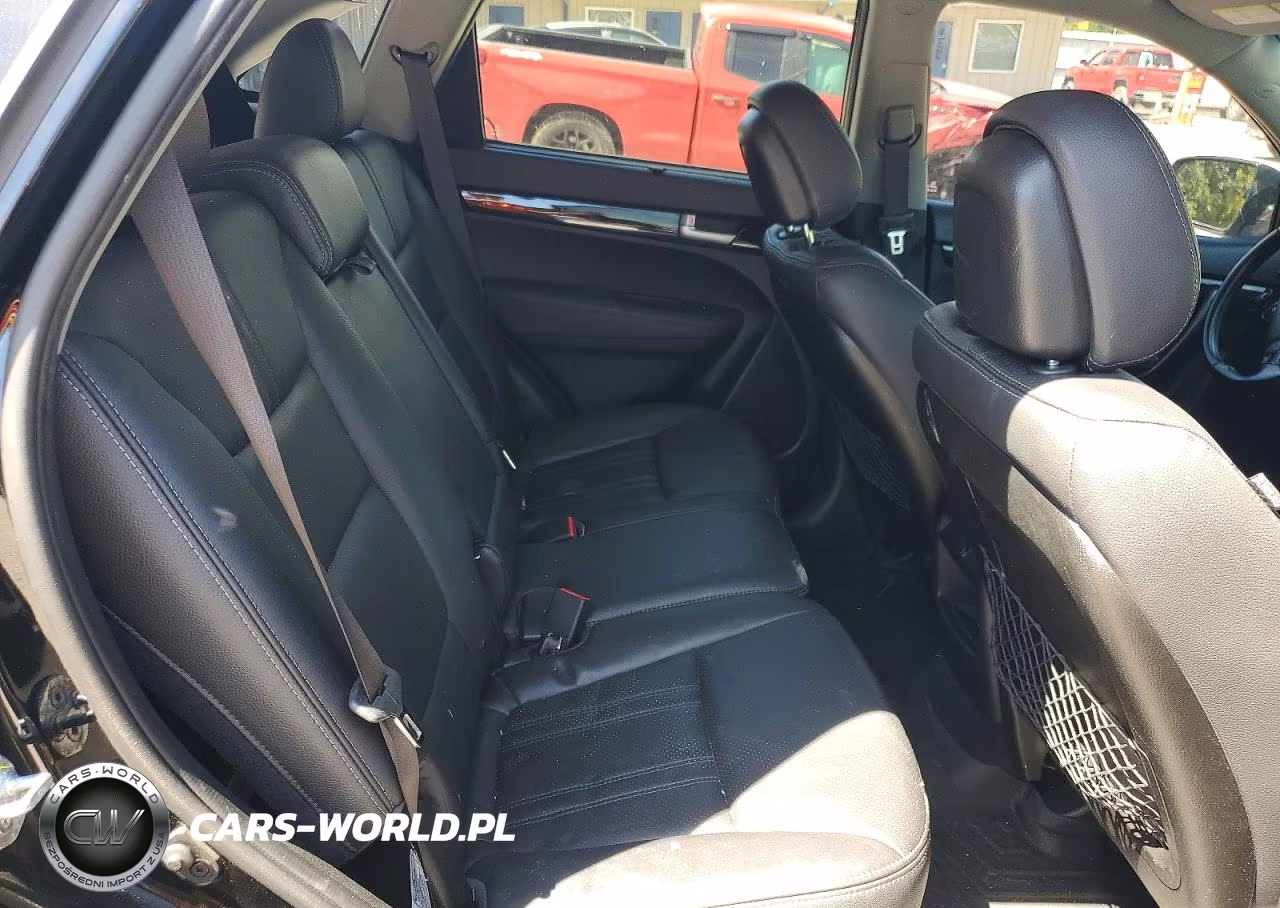 2015 Kia Sorento Lx VIN:5XYKTCA65FG642740 - 11