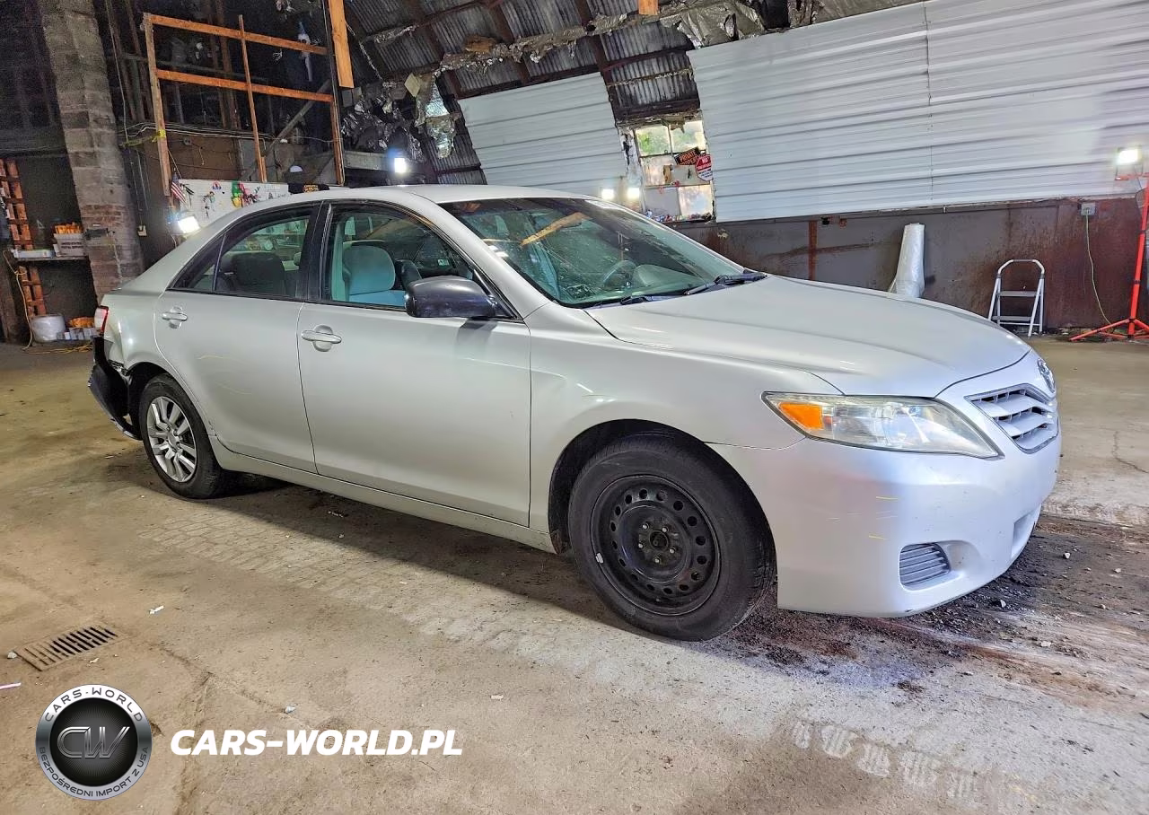 2011 Toyota Camry Le VIN:4T1BF3EK5BU648718 - 4