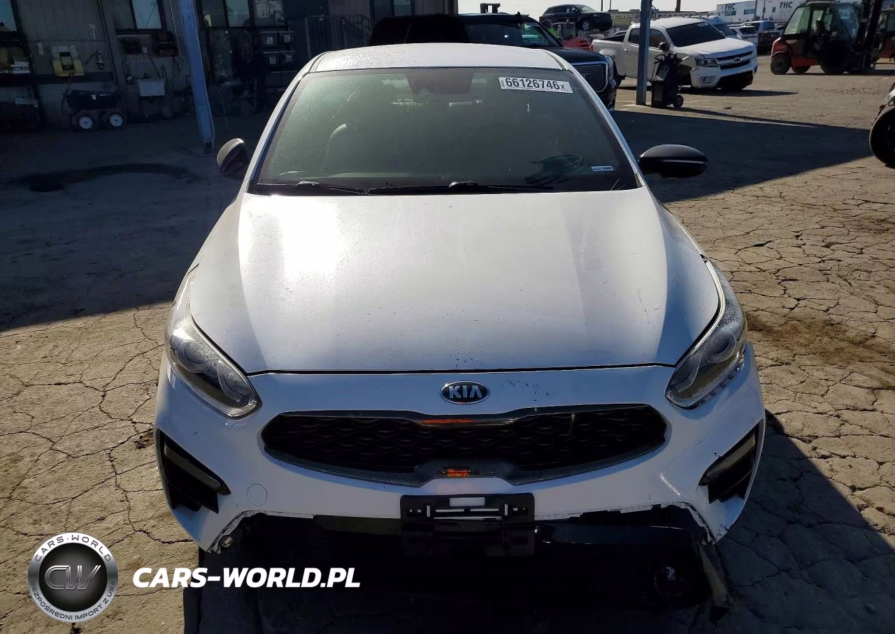 2021 Kia Forte Gt Line VIN:3KPF34AD0ME285130 - 5