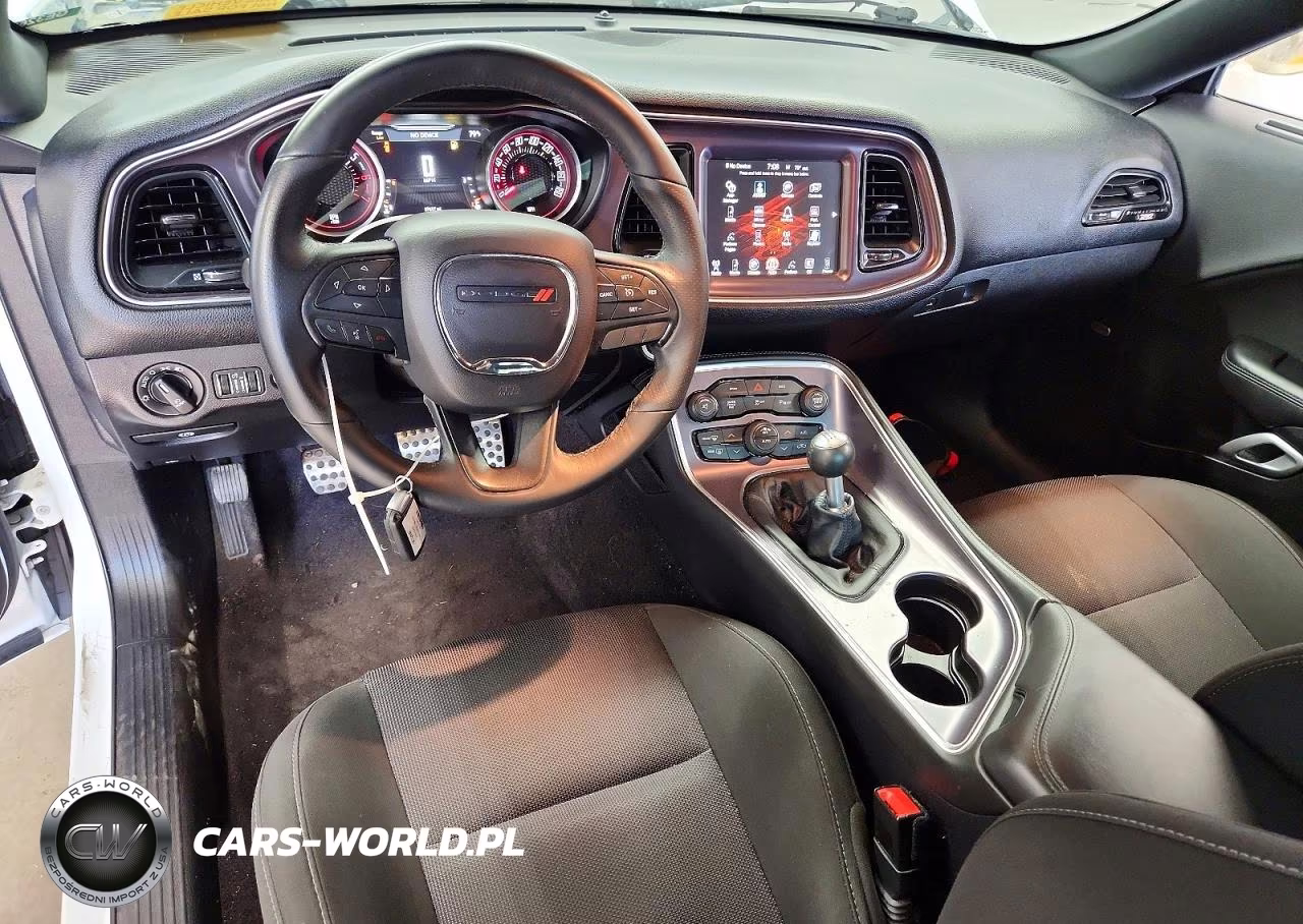 2016 Dodge Challenger R VIN:2C3CDZFJ6GH234451 - 8