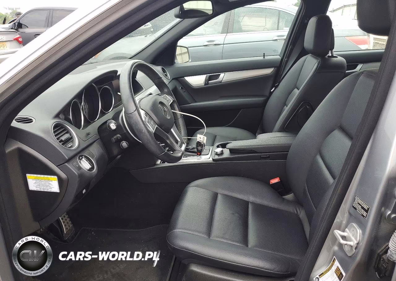 2014 Mercedes-Benz C 300 4Matic VIN:WDDGF8AB0ER319323 - 7