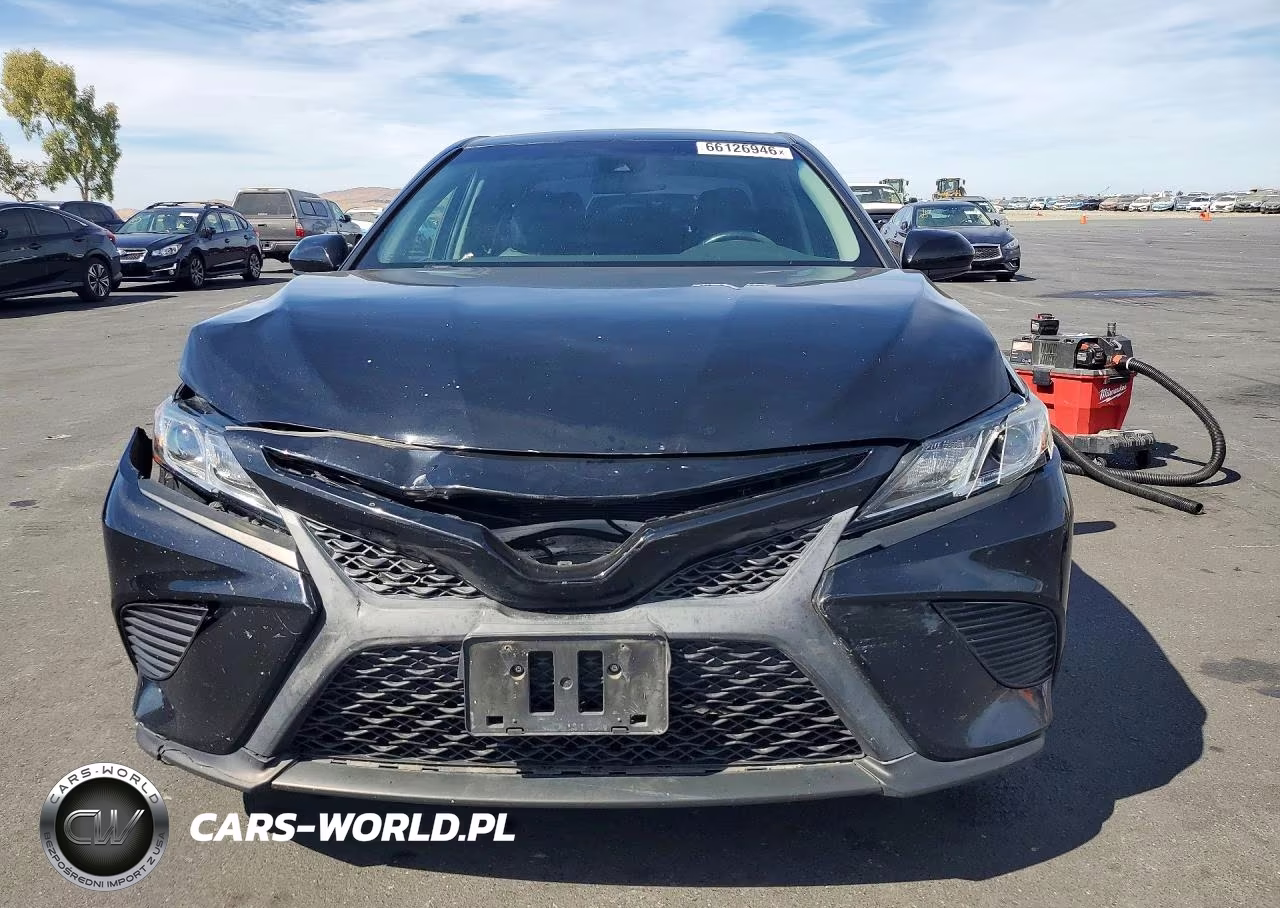 2020 Toyota Camry Se VIN:4T1G11AK2LU920366 - 5