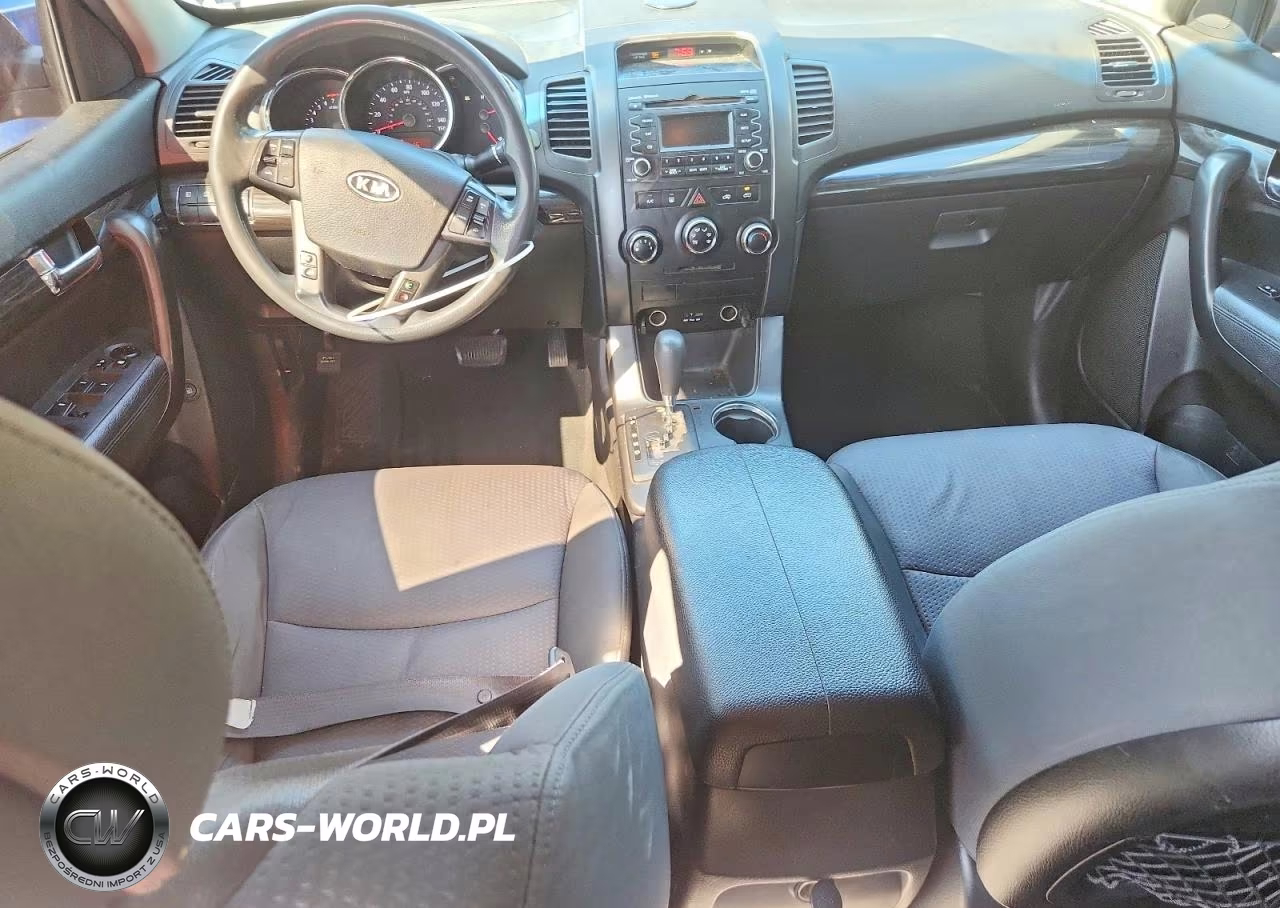 2012 Kia Sorento Lx VIN:5XYKT4A19CG215728 - 8
