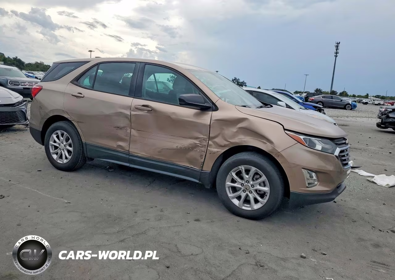 2018 Chevrolet Equinox Ls VIN:2GNAXHEV7J6337820 - 4