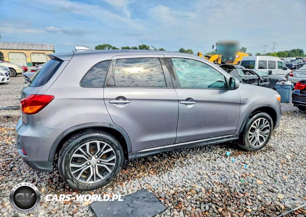 2018 Mitsubishi Outlander Sport Es VIN:JA4AR3AU8JU022412 - 3