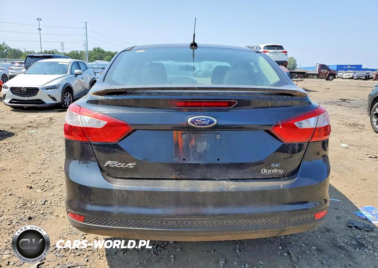 2014 Ford Focus Se VIN:1FADP3F26EL347027 - 6
