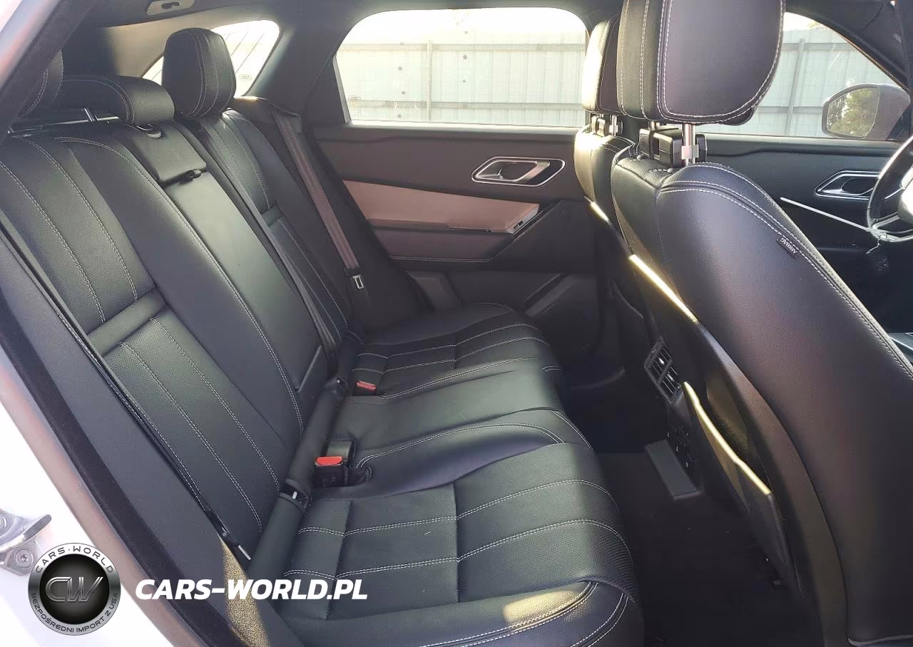 2019 Land Rover Range Rover Velar S VIN:SALYB2EX2KA214377 - 11
