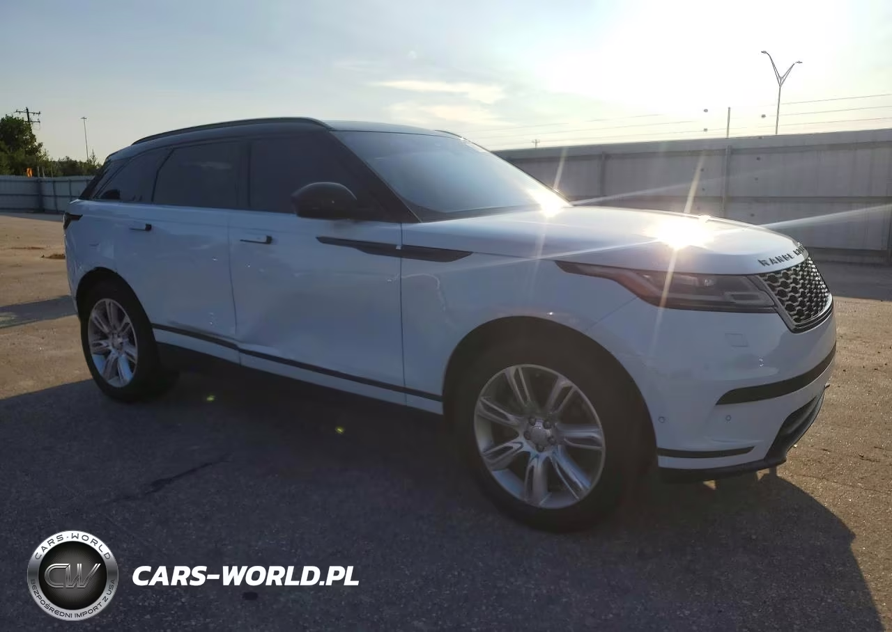 2019 Land Rover Range Rover Velar S VIN:SALYB2EX2KA214377 - 4