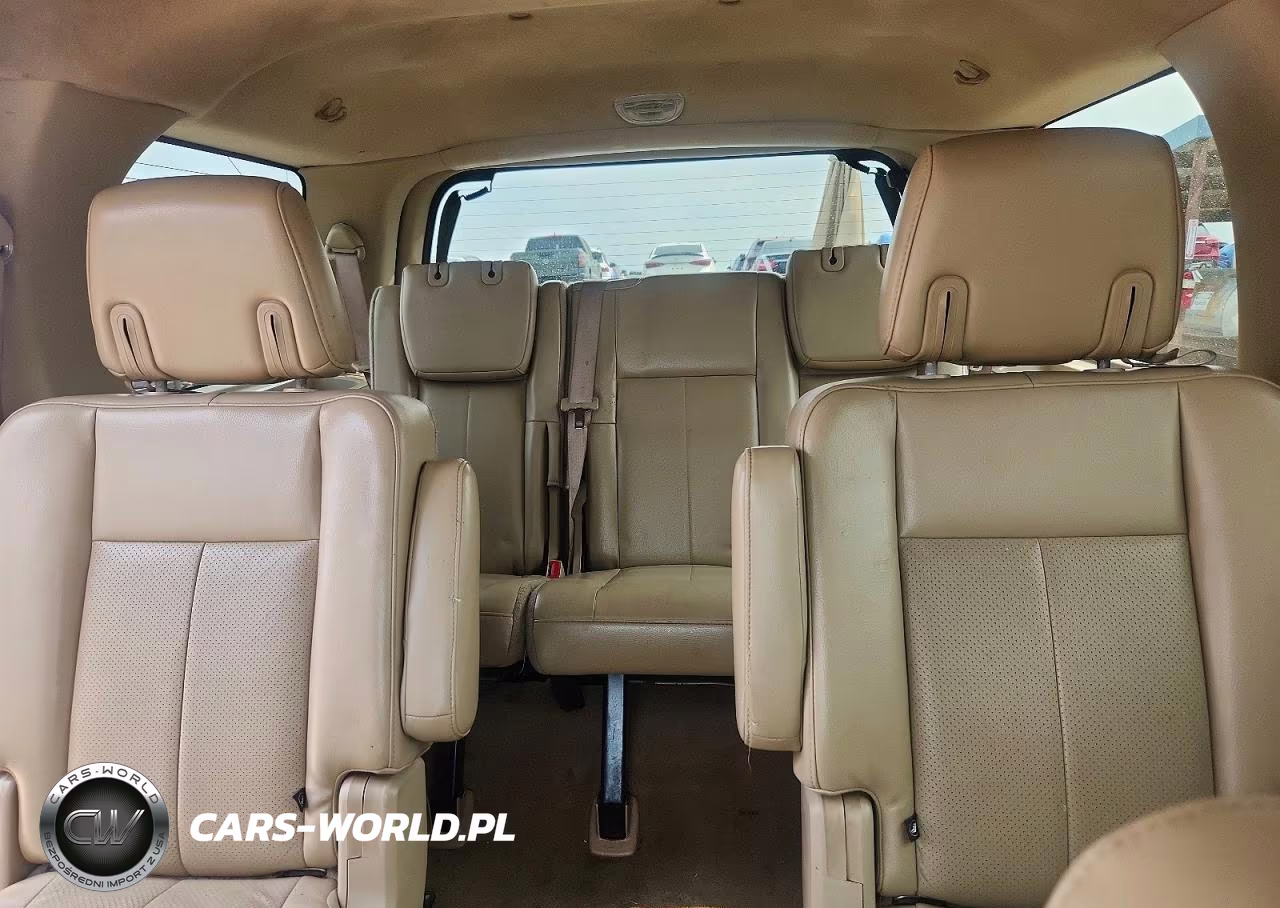 2010 Ford Expedition Eddie Bauer VIN:1FMJU1H54AEB70747 - 10