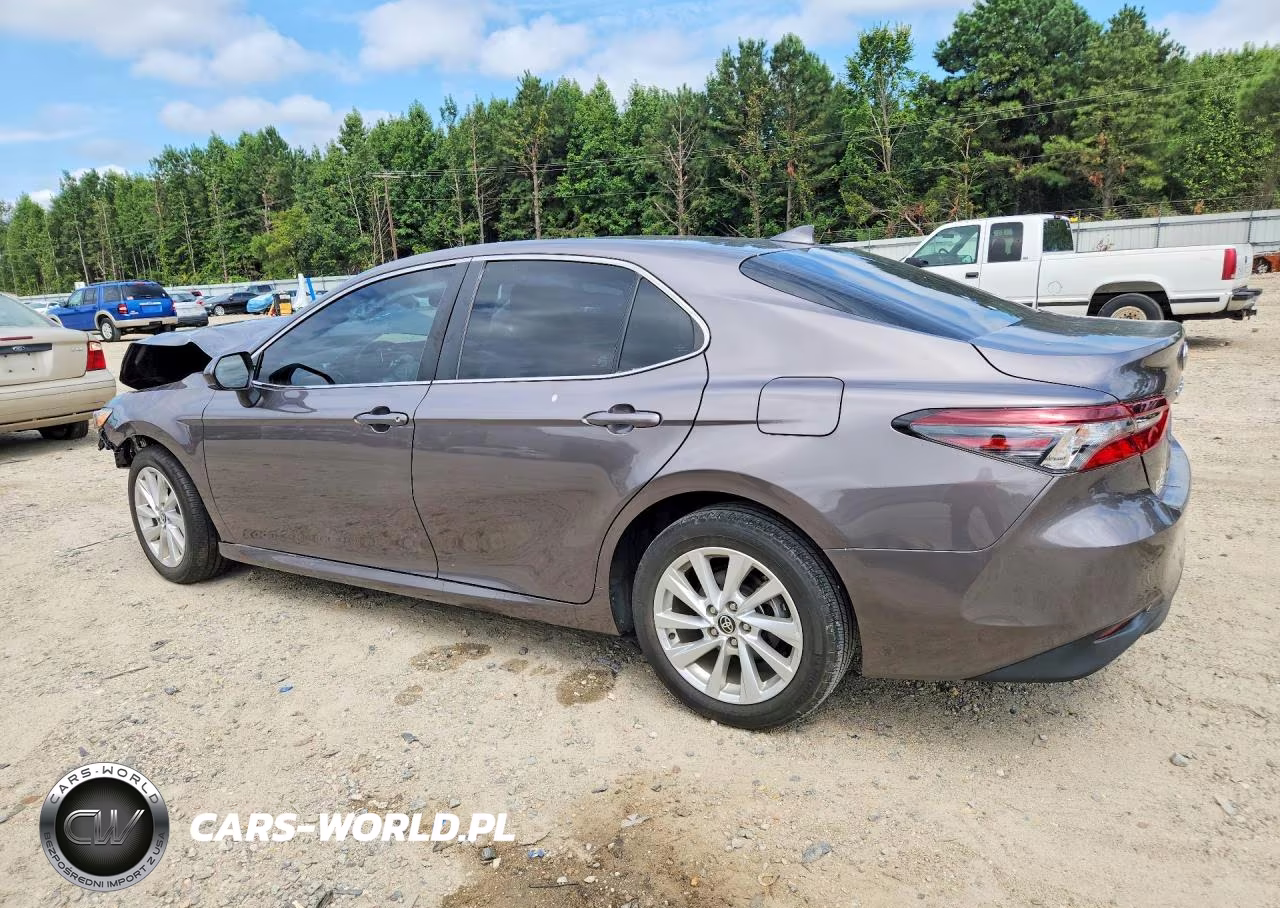 2023 Toyota Camry Le VIN:4T1C11BK8PU094786 - 2