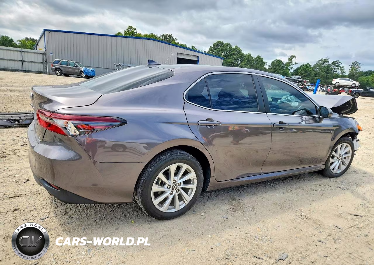 2023 Toyota Camry Le VIN:4T1C11BK8PU094786 - 3