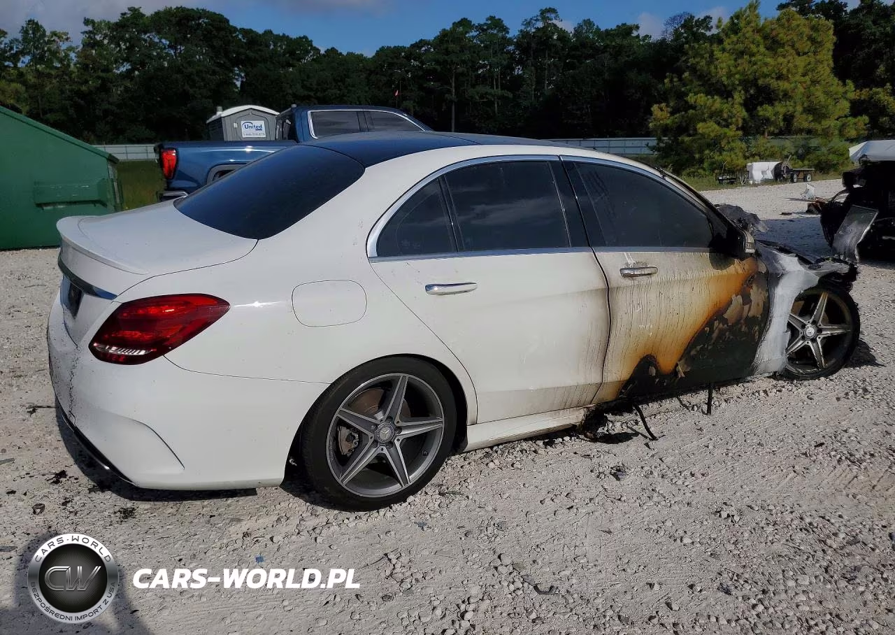 2015 Mercedes-Benz C 300 VIN:55SWF4JB7FU089638 - 3