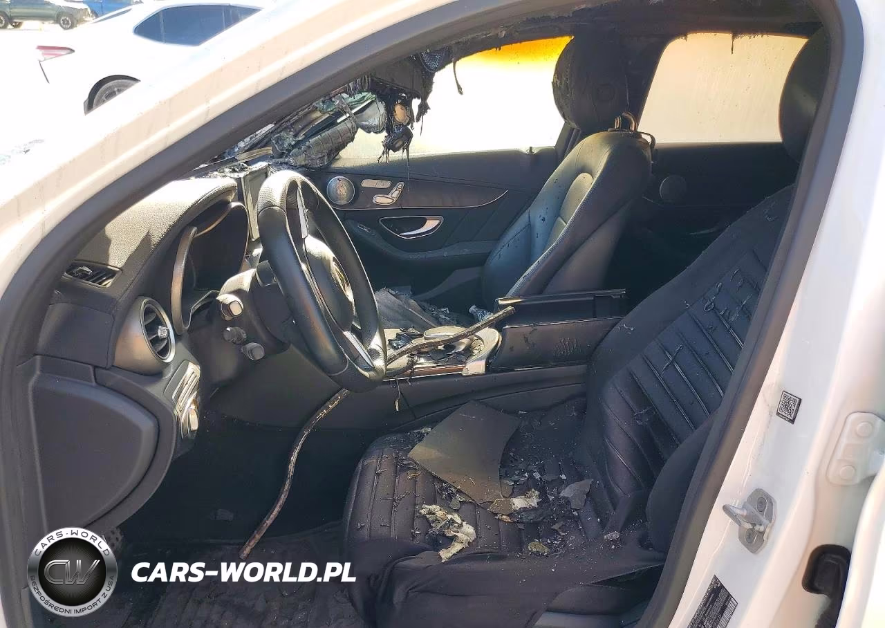 2015 Mercedes-Benz C 300 VIN:55SWF4JB7FU089638 - 7