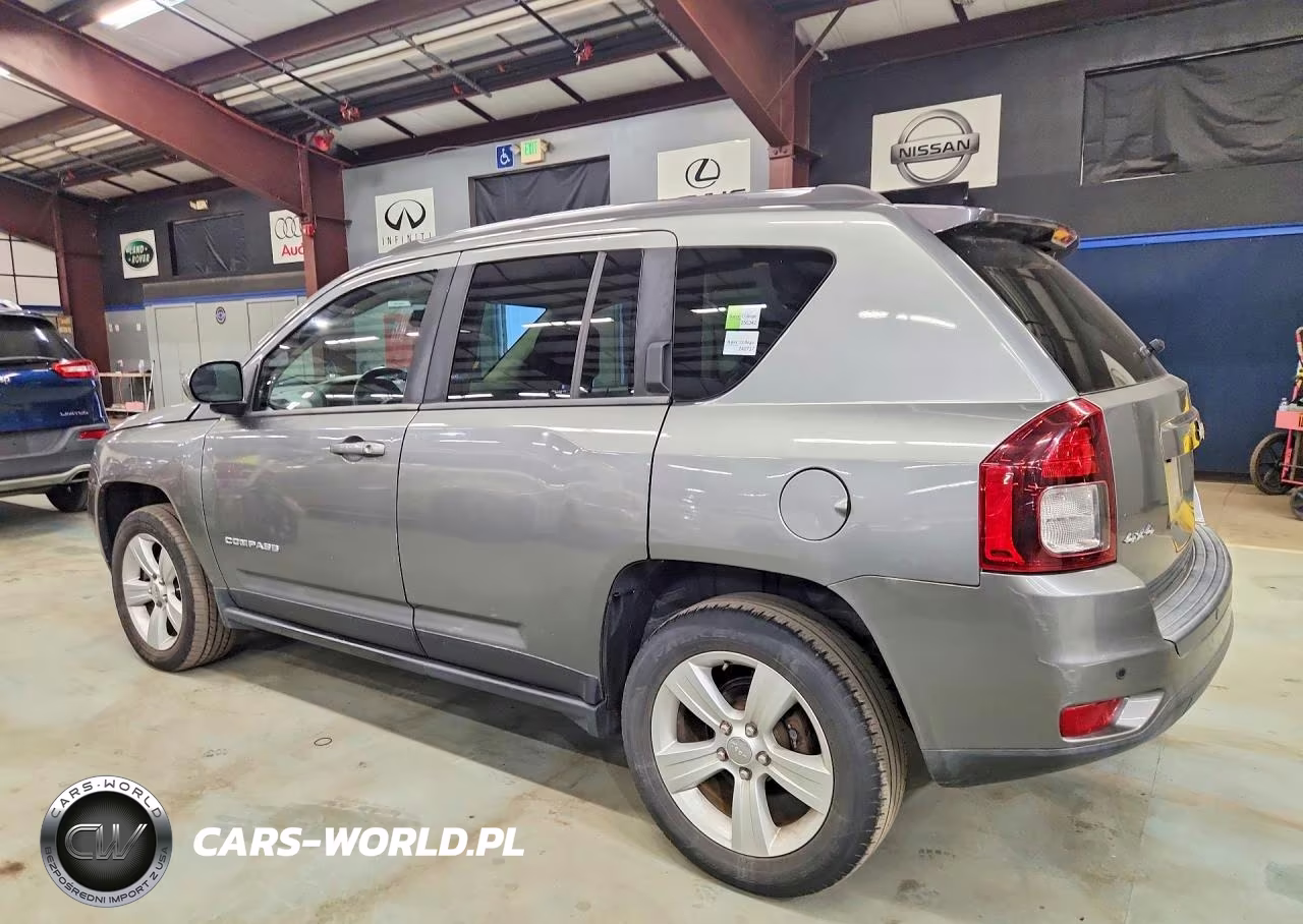 2014 Jeep Compass Latitude VIN:1C4NJDEB7ED632966 - 2