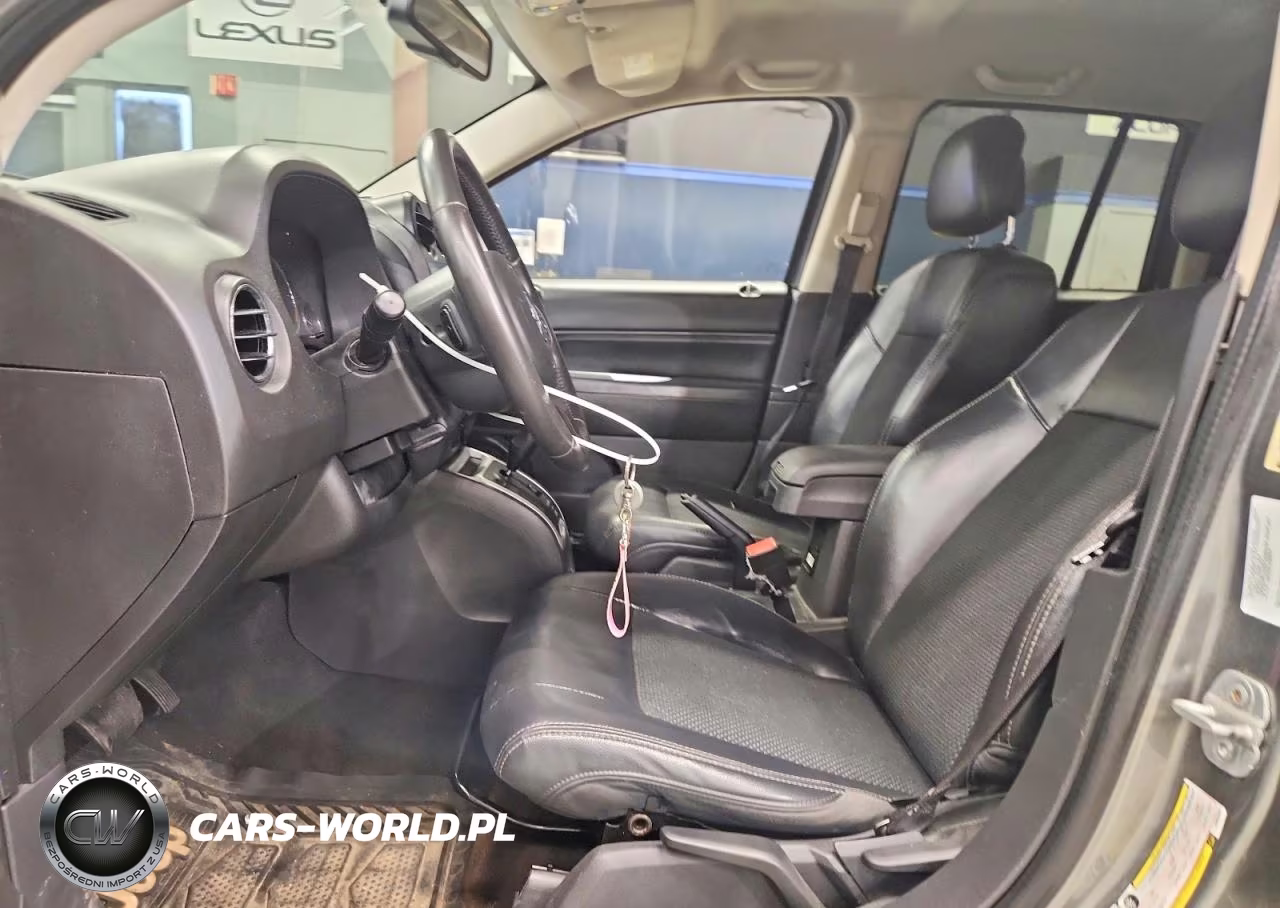 2014 Jeep Compass Latitude VIN:1C4NJDEB7ED632966 - 7
