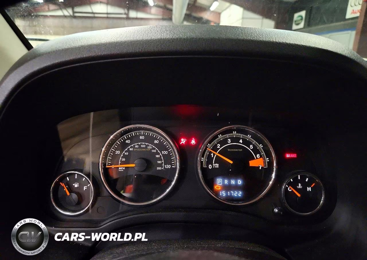 2014 Jeep Compass Latitude VIN:1C4NJDEB7ED632966 - 9
