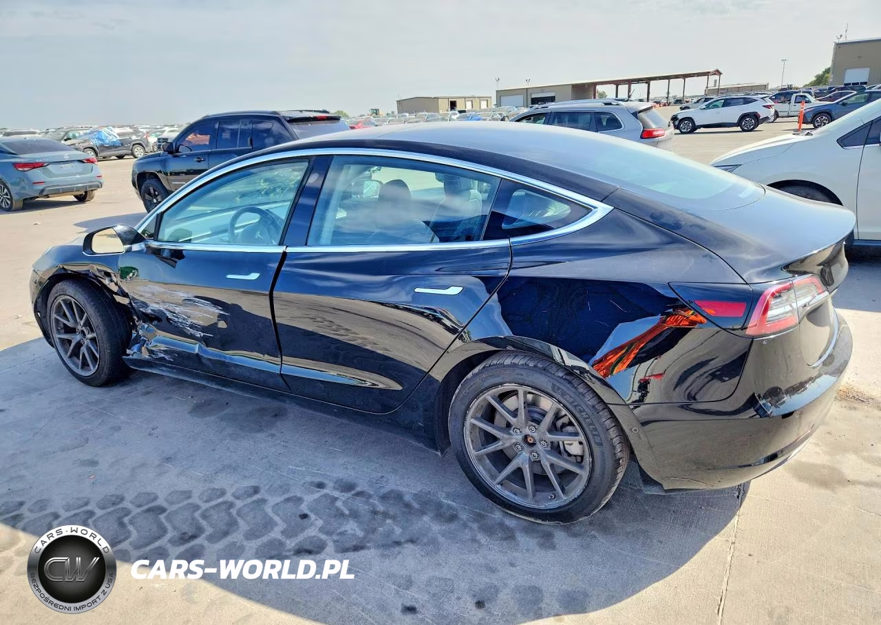 2018 Tesla Model 3 VIN:5YJ3E1EA4JF034371 - 2