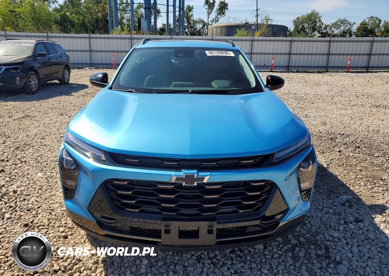 2025 Chevrolet Trax Activ VIN:KL77LKEP9SC032791 - 5