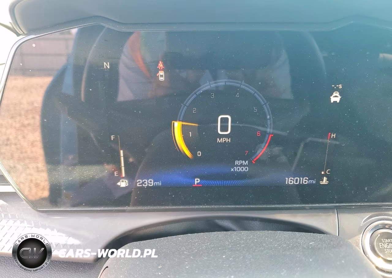 2025 Chevrolet Trax Activ VIN:KL77LKEP9SC032791 - 9