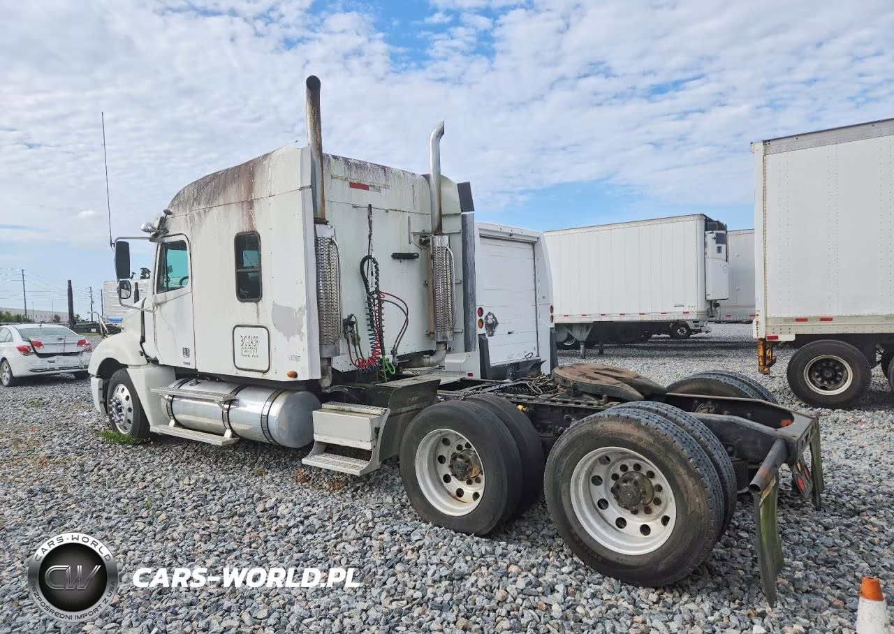 2005 Freightliner Columbia 120 Semi Truck VIN:1FUJA6AV15LN73907 - 2