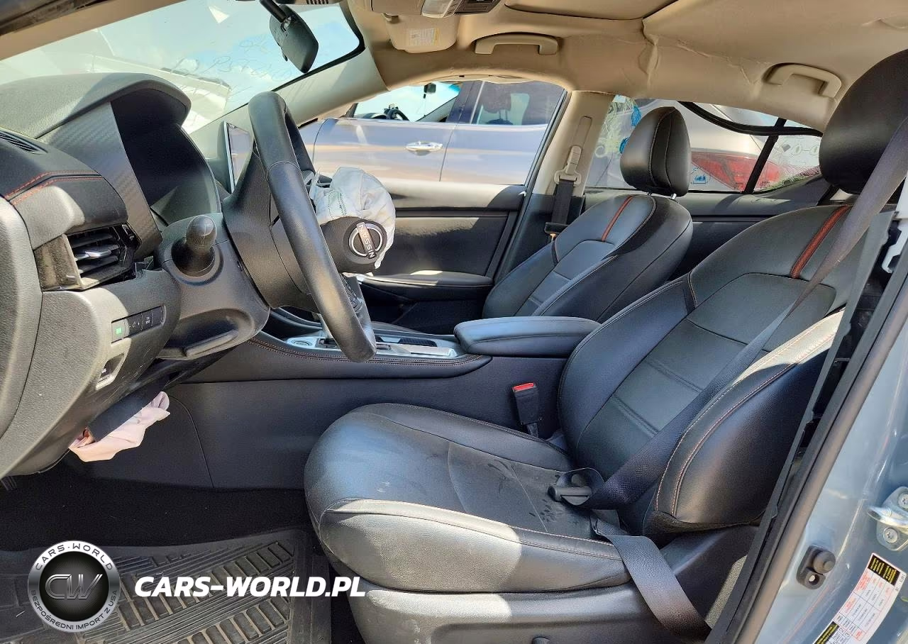 2025 Nissan Sentra Sr VIN:3N1AB8DV1SY214185 - 7