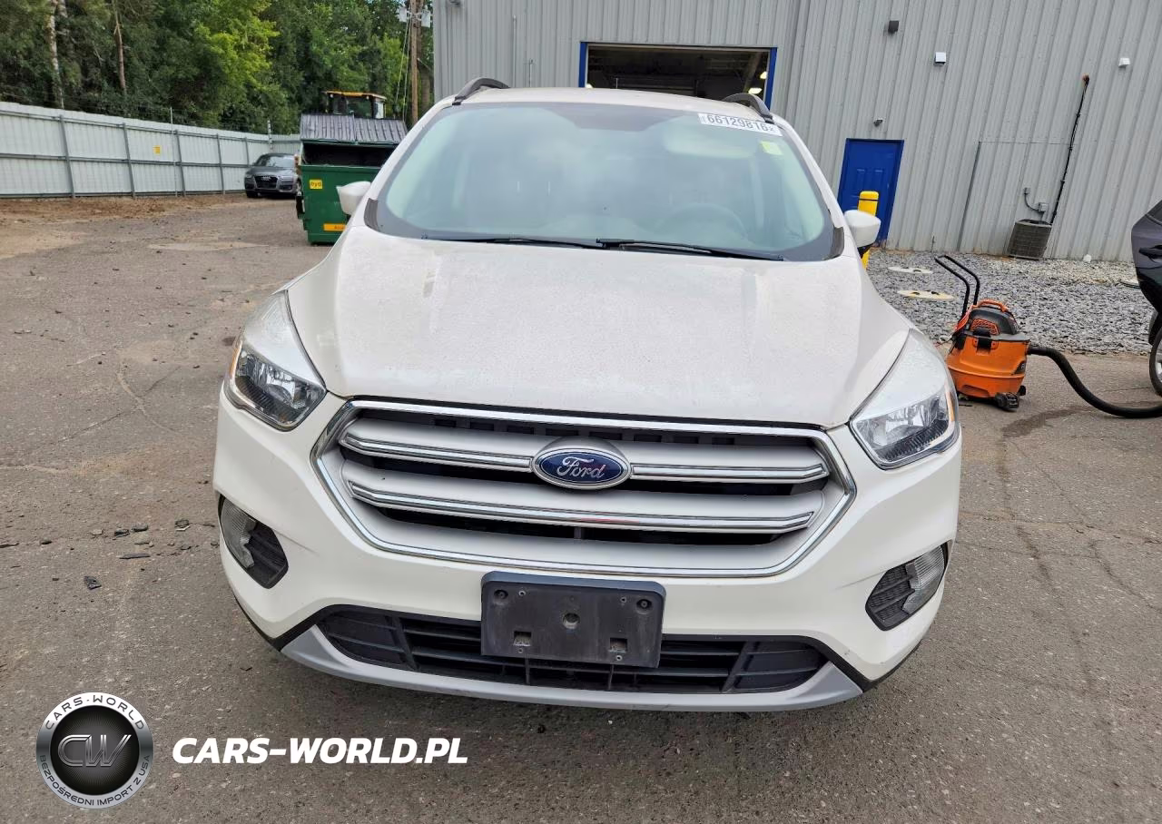 2018 Ford Escape Se VIN:1FMCU9GD4JUD37212 - 5