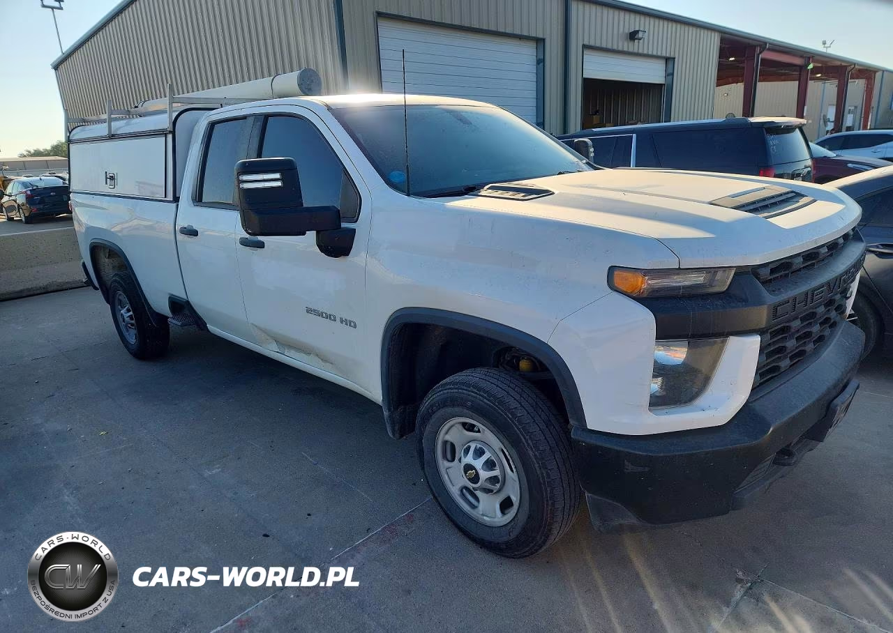 2021 Chevrolet Silverado C2500 Heavy Duty VIN:1GC5WLE75MF245956 - 4