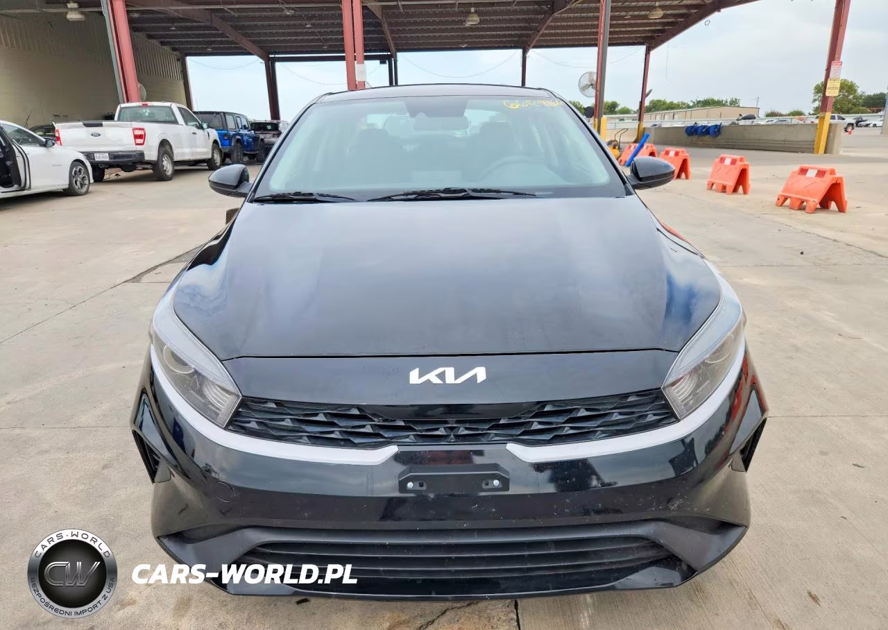 2022 Kia Forte Lxs VIN:3KPF24AD7NE482381 - 5