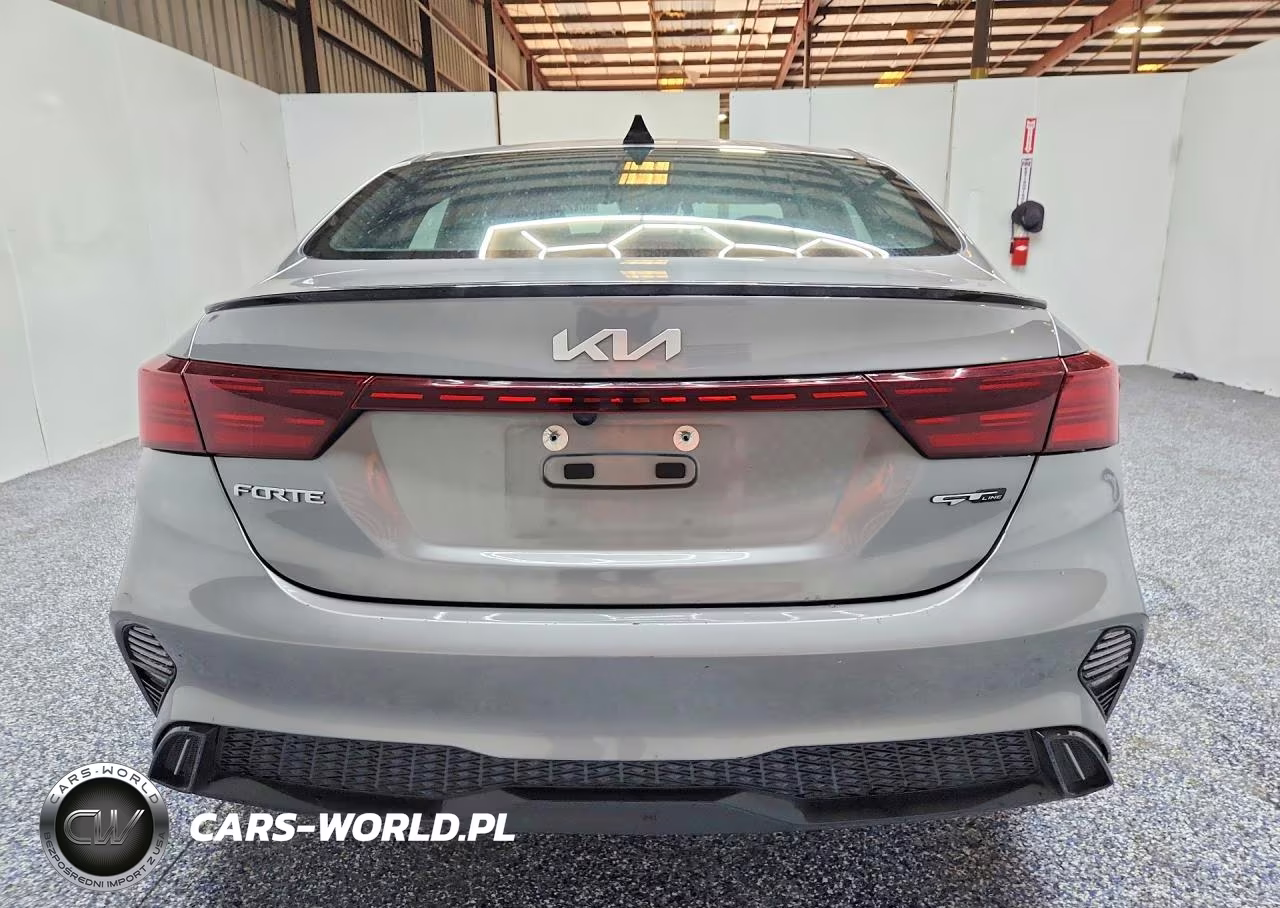2023 Kia Forte Gt Line VIN:3KPF54AD9PE522857 - 6