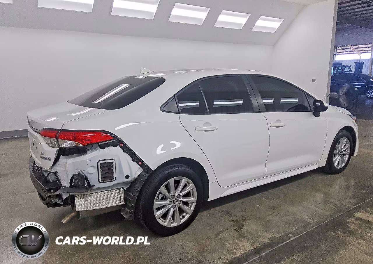 2024 Toyota Corolla Hybrid Le VIN:JTDBCMFE3R3062479 - 3