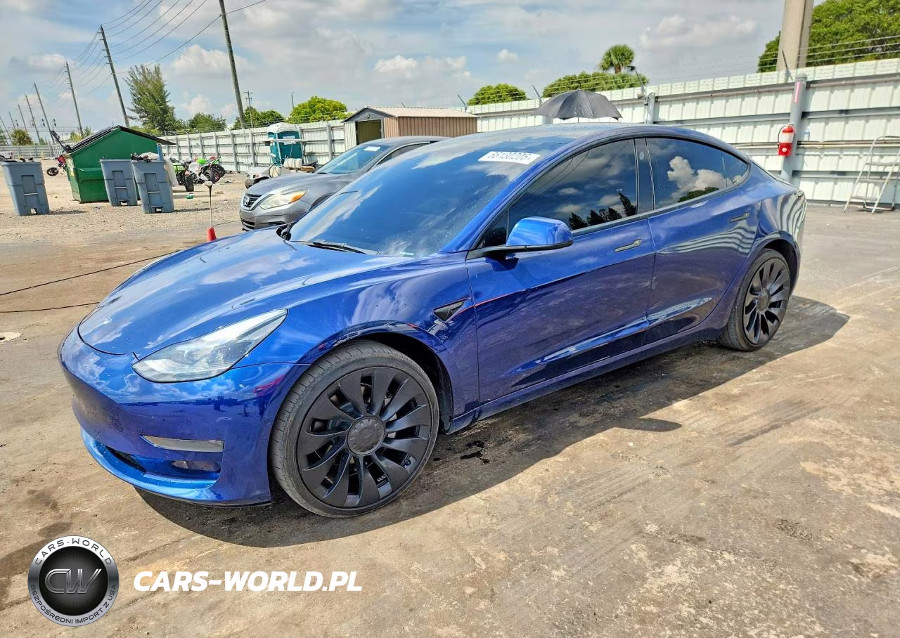 2022 Tesla Model 3 – zdjęcie 1 z 12