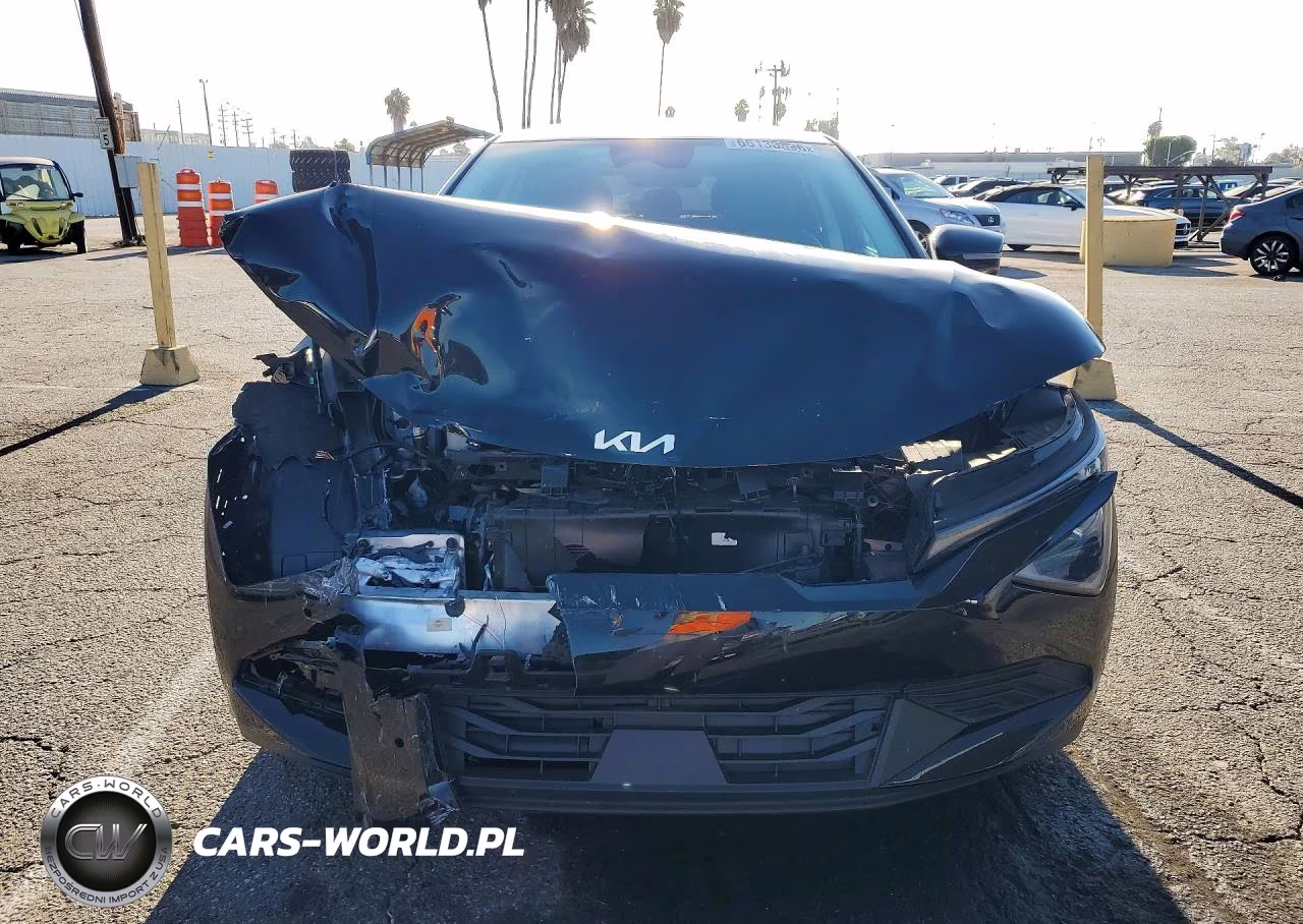 2025 Kia Ev6 Light Long Range VIN:5XYC34JAXSG013063 - 5