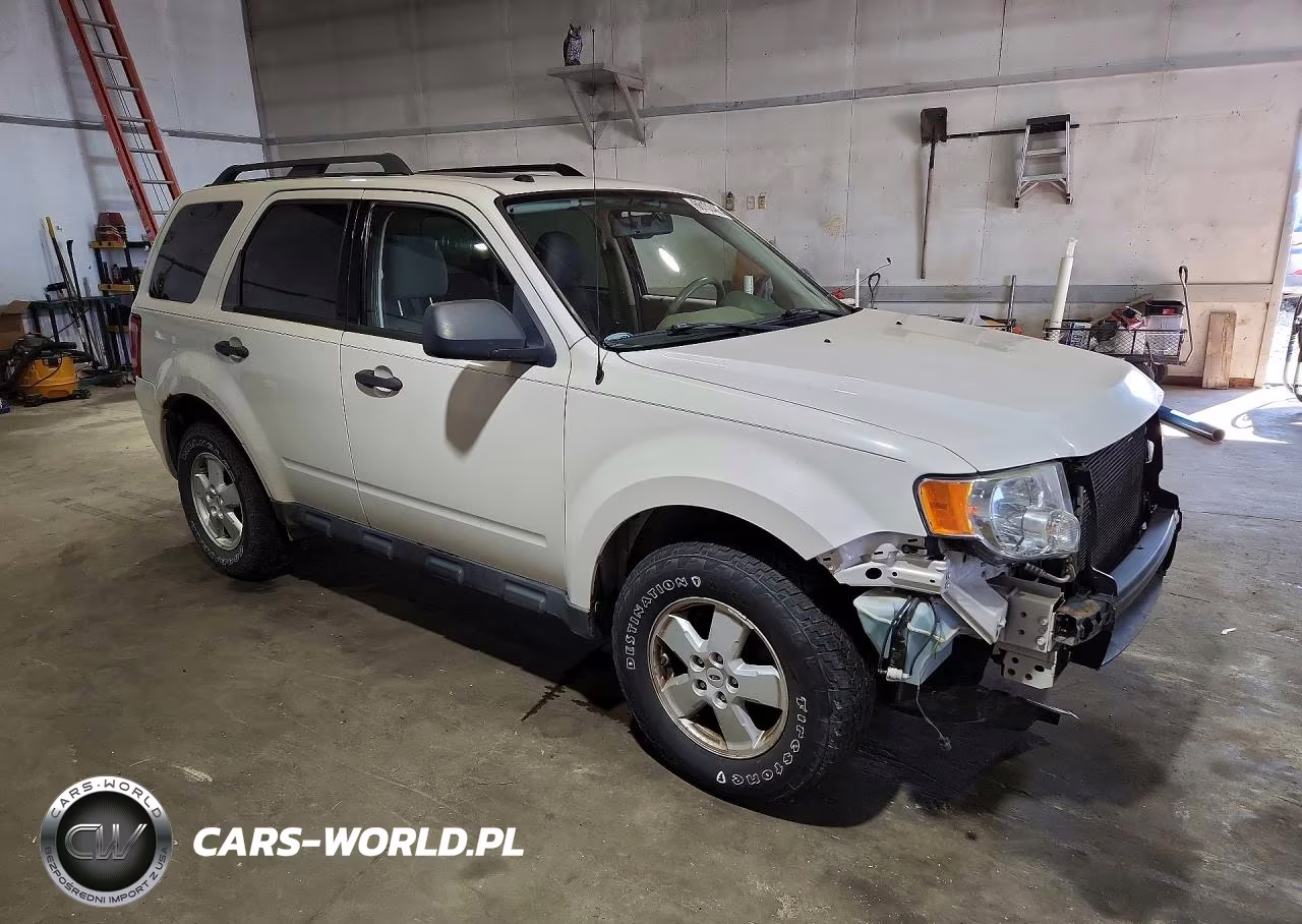 2009 Ford Escape Xlt VIN:1FMCU93709KA20583 - 4