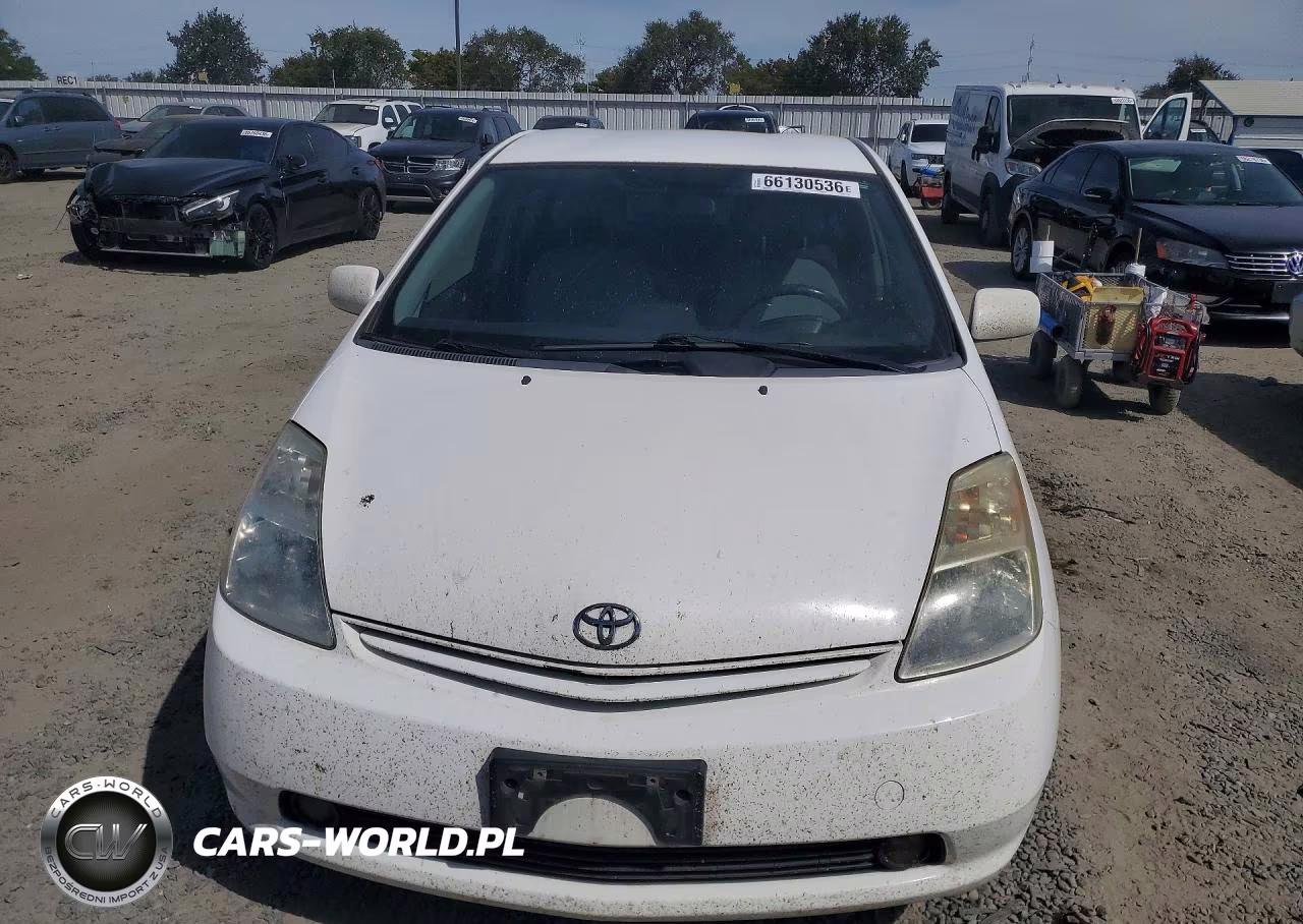 2004 Toyota Prius Base VIN:JTDKB20U940016415 - 5