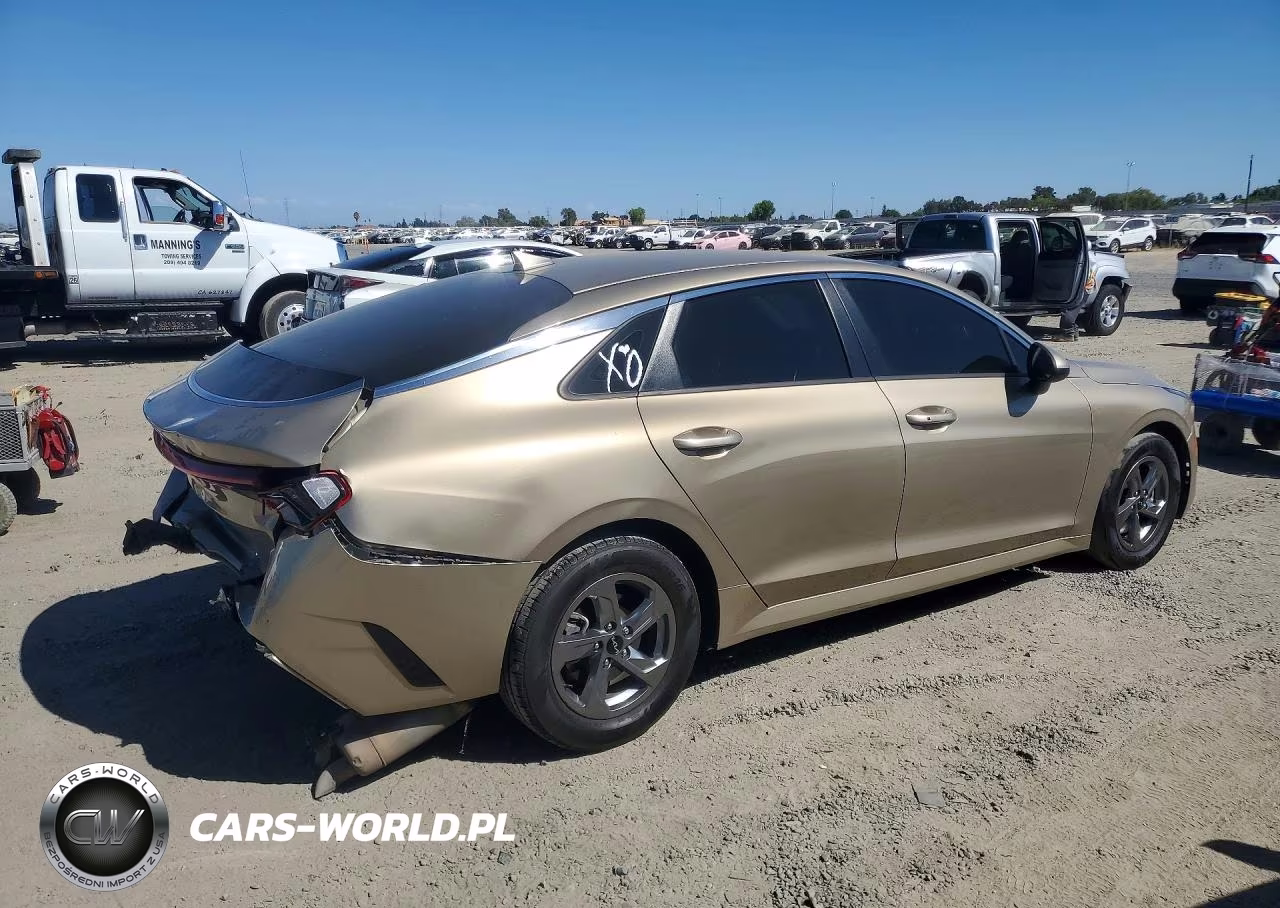 2022 Kia K5 Lxs VIN:5XXG14J22NG090910 - 3