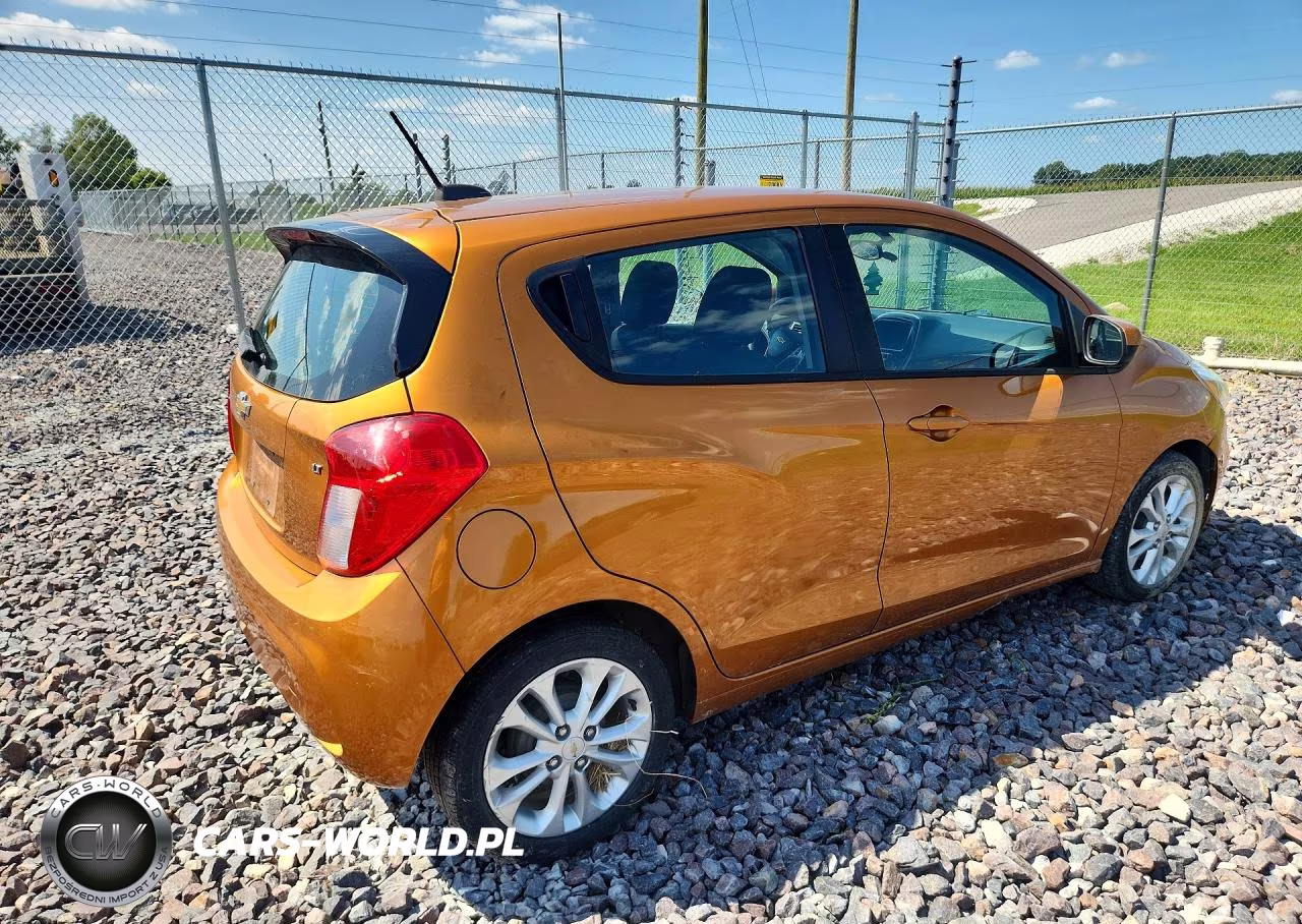 2020 Chevrolet Spark 1Lt VIN:KL8CD6SA5LC473477 - 3