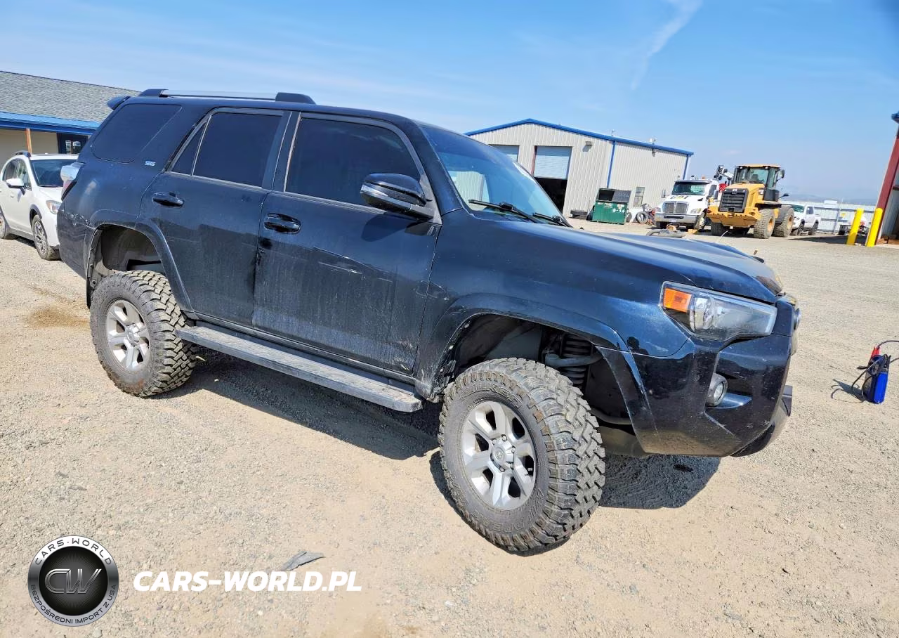 2022 Toyota 4Runner Sr5 (Se) VIN:JTENU5JR5N6063163 - 4
