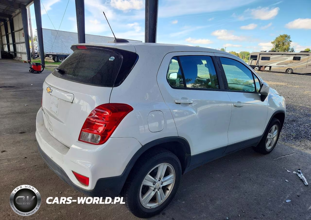 2017 Chevrolet Trax Ls VIN:KL7CJNSB1HB185887 - 3