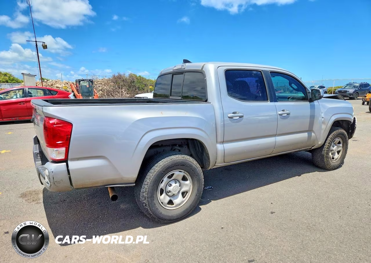 2017 Toyota Tacoma VIN:5TFAX5GN8HX075255 - 3