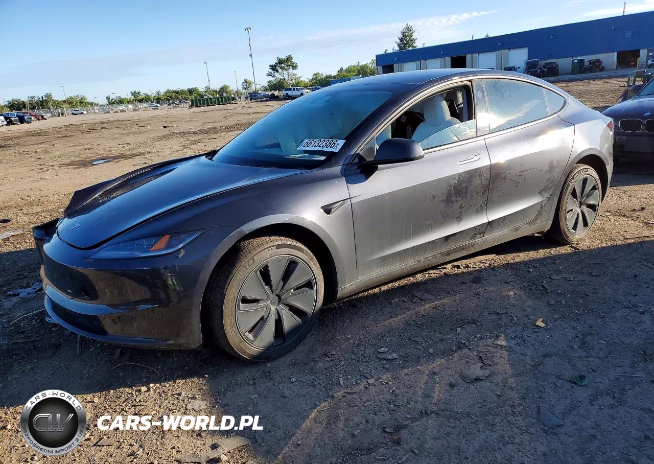 2025 Tesla Model 3 VIN:5YJ3E1EA8SF059159 - 1