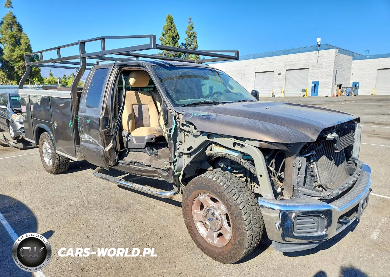 2015 Ford F250 Super Duty VIN:1FT7X2A64FEC71258 - 4