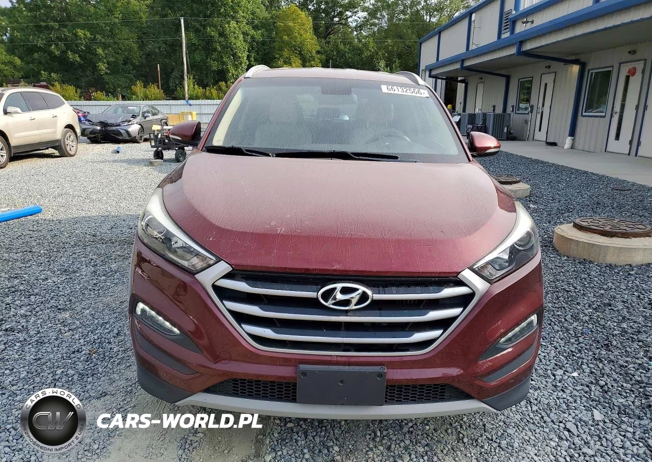 2017 Hyundai Tucson Sport VIN:KM8J3CA27HU503425 - 5