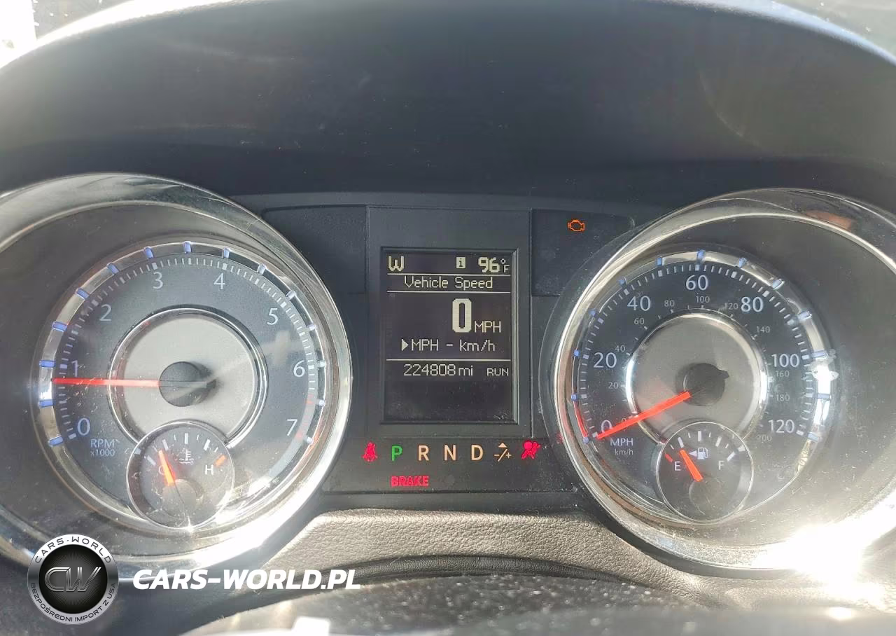 2014 Chrysler Town & Country Touring VIN:2C4RC1BGXER363448 - 9