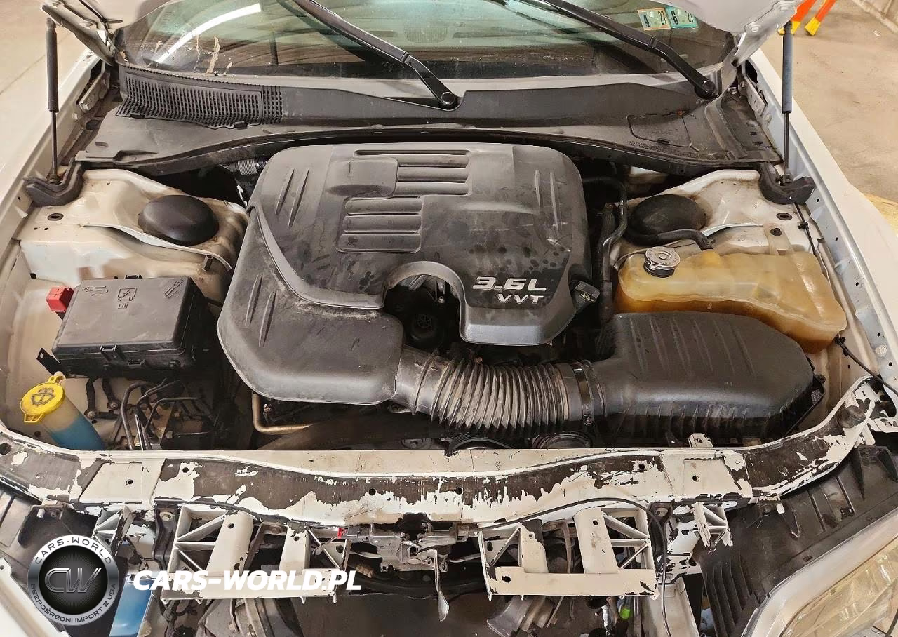2014 Chrysler 300 300S VIN:2C3CCAGG5EH353032 - 11