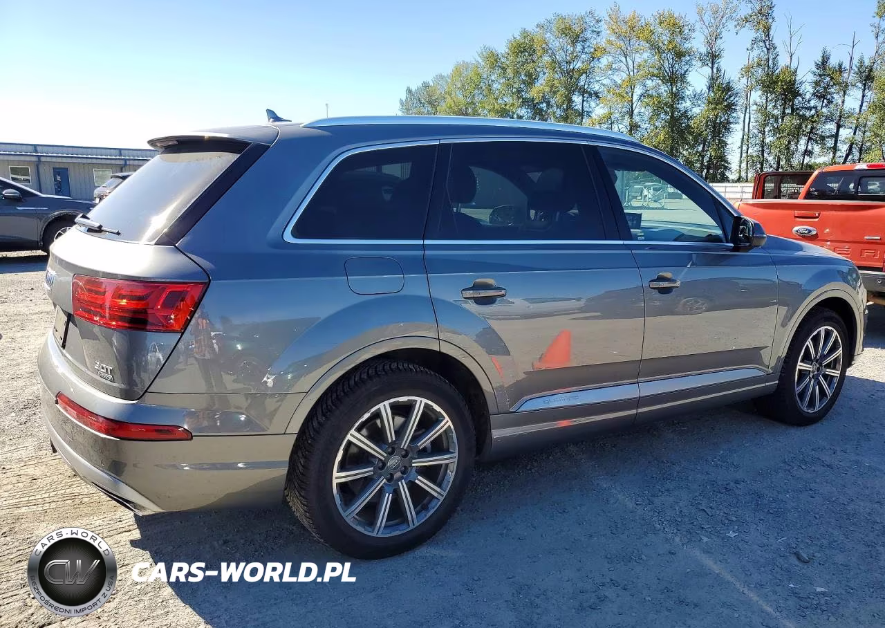2017 Audi Q7 Premium Plus VIN:WA1LAAF79HD031346 - 3