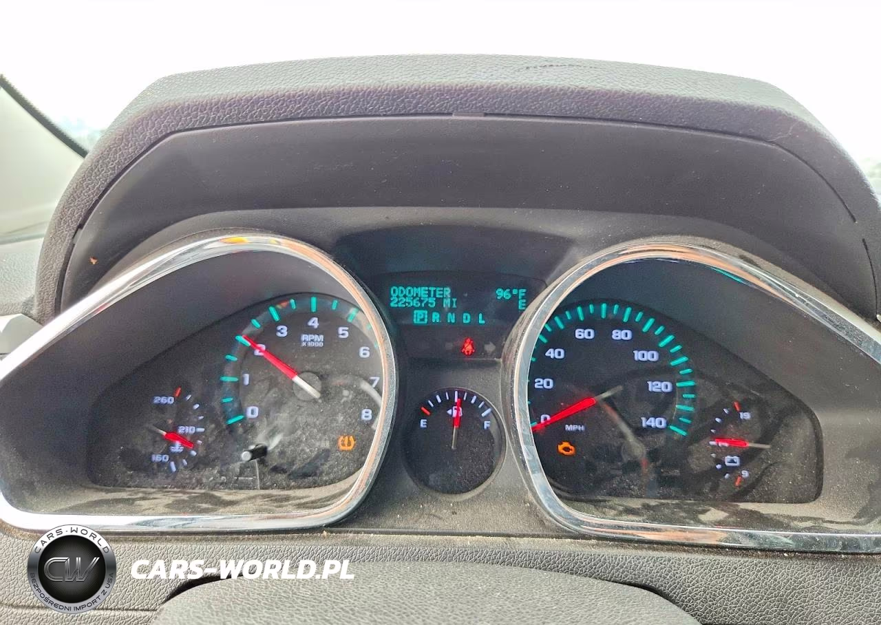 2010 Chevrolet Traverse Lt VIN:1GNLVGED5AS104693 - 9