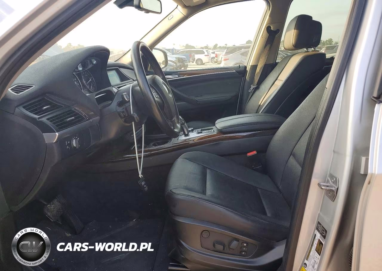 2013 BMW X5 xDrive35I VIN:5UXZV4C57D0E12642 - 7
